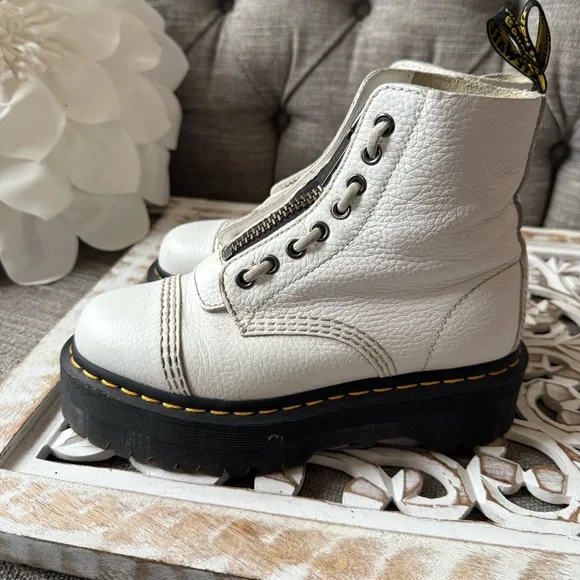 Dr. Martens Sinclair Platform Ankle Boots Shoes Women’s 6 - Picture 6 of 9